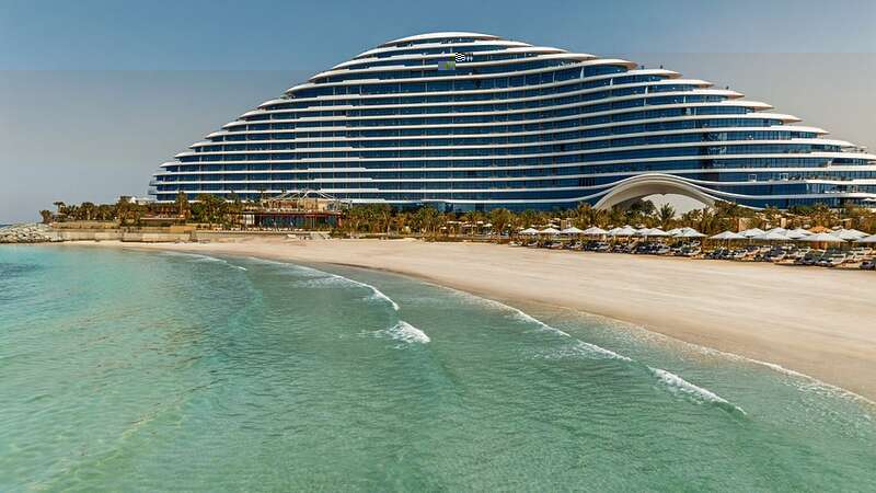 Jumeirah Marsa Al Arab, a wave-shaped hotel on Dubai's coast
