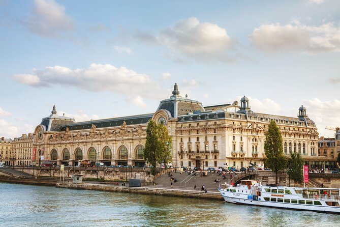 The Musée d'Orsay building on the banks of the Seine